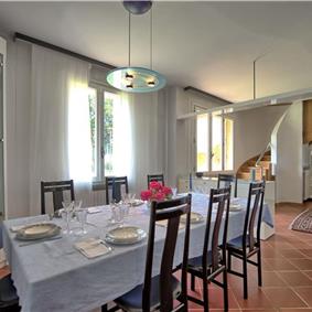 3 bedroom villa with pool and tennis court near Florence, sleeps 6